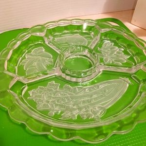 Intaglio Vintage Frosty Glass 5 Sections Relish Serving Plate